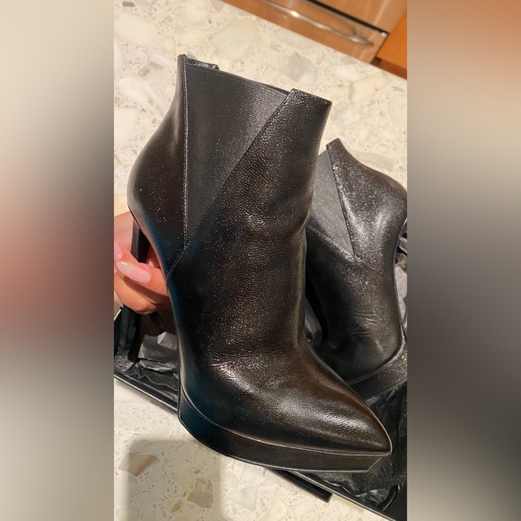 Saint Laurent Caviar Leather Black Ankle Boots 🖤 - Picture 2 of 7